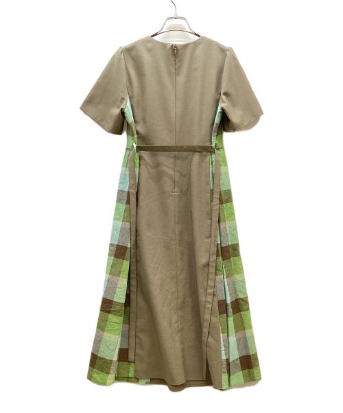 BLUE LABEL CRESTBRIDGE（ブルーレーベルクレストブリッジ）BLUE LABEL CRESTBRIDGE (ブルーレーベルクレストブリッジ) 半袖異素材コンビワンピース カーキ サイズ:36の古着・服飾アイテム
