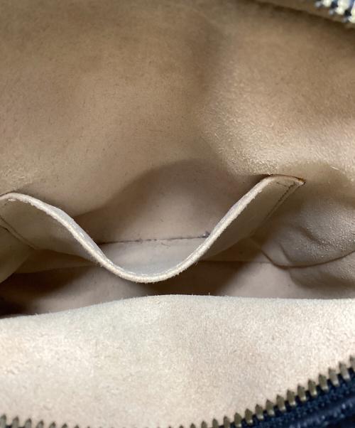 GUCCI（グッチ）GUCCI (グッチ) グッチ/GGマーモント/550155/チェーンショルダーバッグ ブラック×ゴールドの古着・服飾アイテム