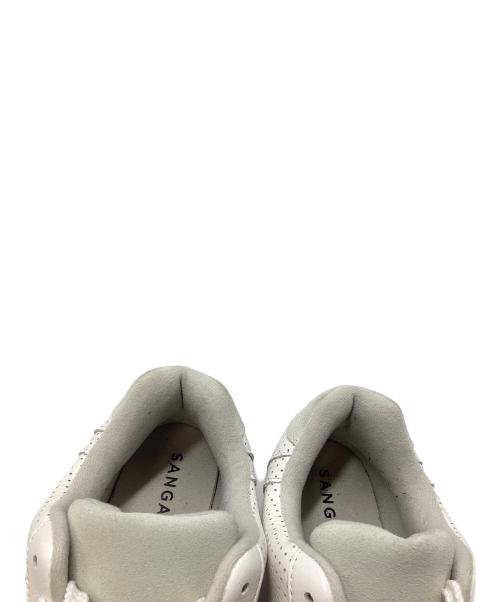 via SANGACIO（ヴィア・サンガチオ）via SANGACIO (ヴィア・サンガチオ) スニーカー ホワイト サイズ:25.5㎝の古着・服飾アイテム