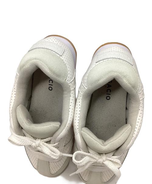 via SANGACIO（ヴィア・サンガチオ）via SANGACIO (ヴィア・サンガチオ) スニーカー ホワイト サイズ:25.5㎝の古着・服飾アイテム