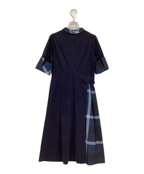 BLUE LABEL CRESTBRIDGE（ブルーレーベルクレストブリッジ）BLUE LABEL CRESTBRIDGE (ブルーレーベルクレストブリッジ) 天竺パーシャルチェックドレス ネイビー×グリーン サイズ:36の古着・服飾アイテム