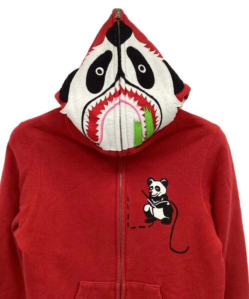 A BATHING APE（アベイシングエイプ）A BATHING APE (ア ベイシング エイプ) ジップパーカー レッド×ホワイト サイズ:XXSの古着・服飾アイテム