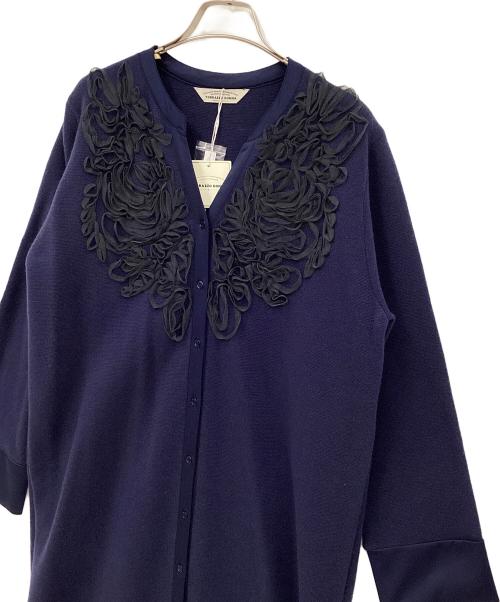 TORRAZZO DONNA（トラッゾドンナ）TORRAZZO DONNA (トラッゾドンナ) 長袖ワンピース ネイビー サイズ:FREE 未使用品の古着・服飾アイテム