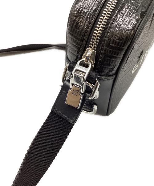 GIVENCHY（ジバンシィ）GIVENCHY (ジバンシィ) ジバンシィ/ショルダーバッグ ブラック×ホワイトの古着・服飾アイテム