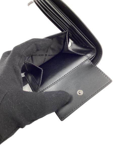 MICHAEL KORS（マイケル・コース）MICHAEL KORS (マイケル・コース) 2つ折り財布 ブラックの古着・服飾アイテム