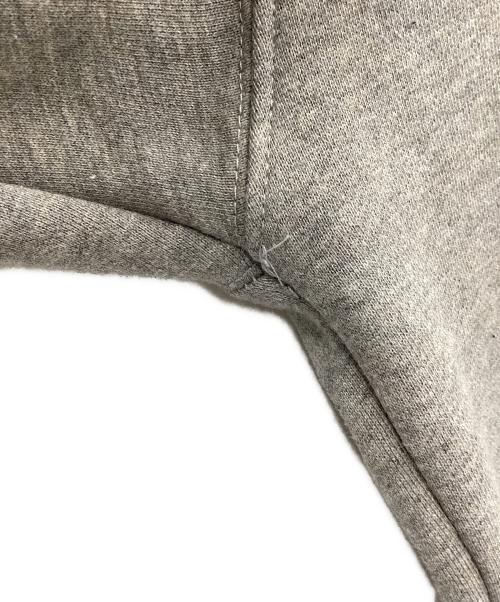 FOG ESSENTIALS（フィアオブゴッド エッセンシャル）FOG ESSENTIALS (フィアオブゴッド エッセンシャル) プルオーバーパーカー グレー サイズ:Lの古着・服飾アイテム