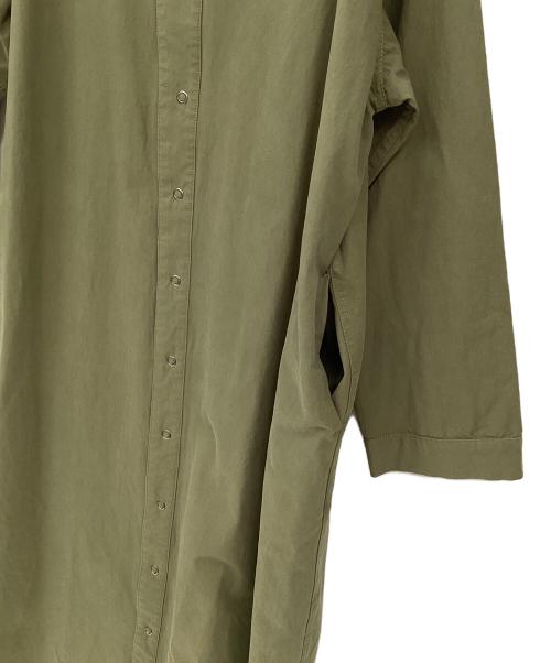 khakito（カーキト）khakito (カーキト) 長袖ワンピース カーキ サイズ:FREE 未使用品の古着・服飾アイテム