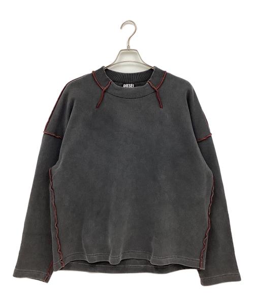 DIESEL（ディーゼル）DIESEL (ディーゼル) クルーネックスウェット グレー×レッド サイズ:Mの古着・服飾アイテム