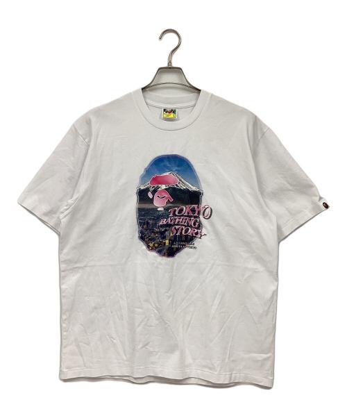A BATHING APE（ア ベイシング エイプ）A BATHING APE (ア ベイシング エイプ) プリントTシャツ ホワイト サイズ:Lの古着・服飾アイテム