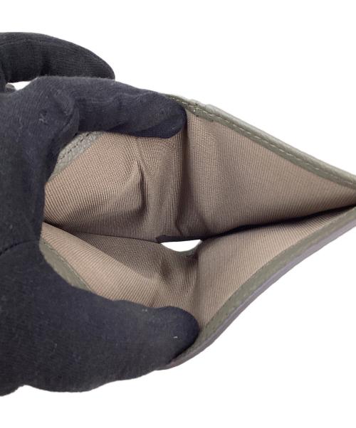 FURLA（フルラ）FURLA (フルラ) フルラ/PC09RZY/2つ折り財布 カーキの古着・服飾アイテム