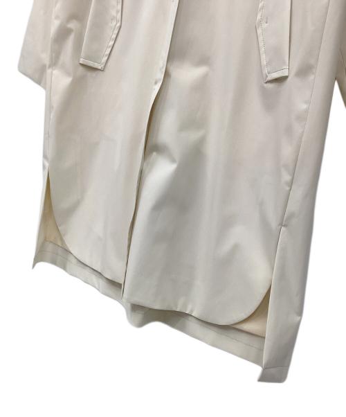 VICTORIA DOWN（ヴィクトリア ダウン）VICTORIA DOWN (ヴィクトリア ダウン) ダウンコート ベージュ サイズ:2の古着・服飾アイテム