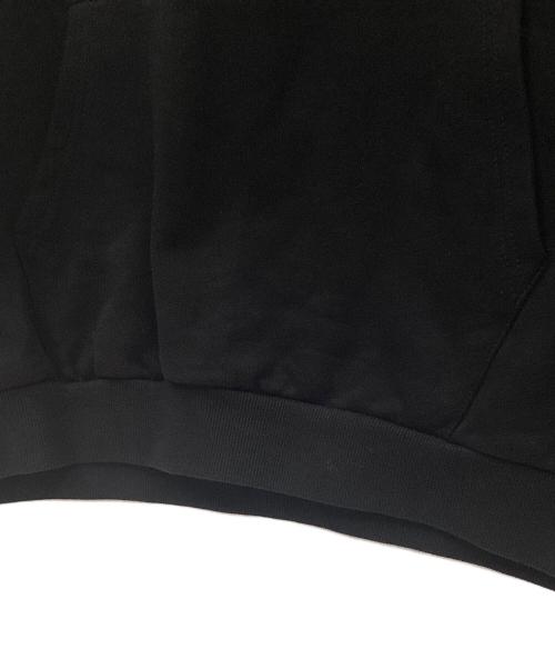 2NE1（トゥエニィワン）2NE1 (トゥエニィワン) HELLO KITTY (ハローキティ) プルオーバーパーカー ブラック サイズ:Lの古着・服飾アイテム