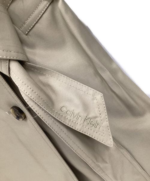 Calvin Klein（カルバンクライン）Calvin Klein (カルバンクライン) トレンチコート ベージュ サイズ:34の古着・服飾アイテム