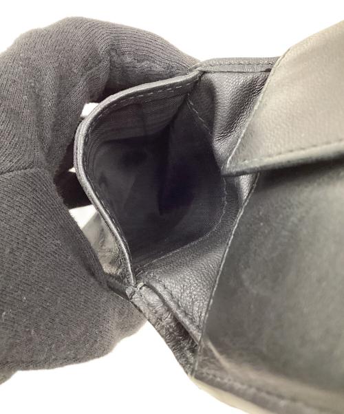 BOTTEGA VENETA（ボッテガベネタ）BOTTEGA VENETA (ボッテガベネタ) ボッテガベネタ/2つ折り財布 ブラックの古着・服飾アイテム