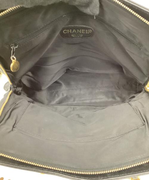 CHANEL（シャネル）CHANEL (シャネル) シャネル/ロゴ刺繍チェーントートバッグ ブラック×ゴールドの古着・服飾アイテム
