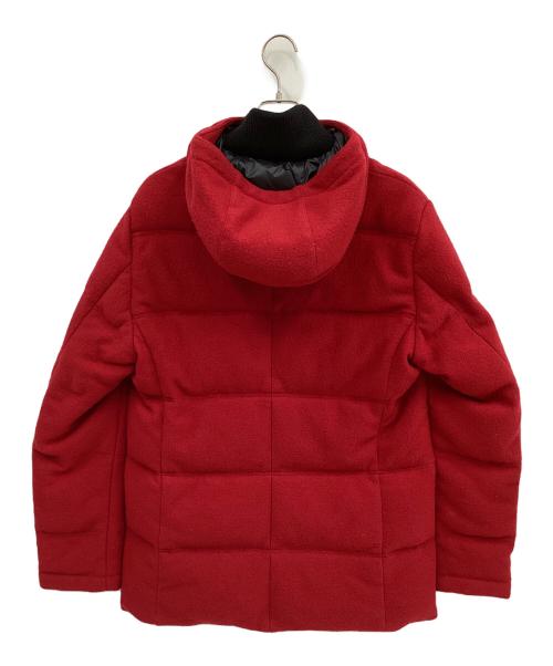 ARMANI COLLEZIONI（アルマーニ コレツィオーニ）ARMANI COLLEZIONI (アルマーニ コレツィオーニ) ダウンジャケット レッド サイズ:52の古着・服飾アイテム