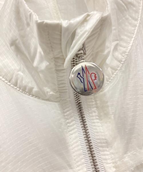 MONCLER（モンクレール）MONCLER (モンクレール) ジップアップジャケット ホワイト サイズ:3の古着・服飾アイテム