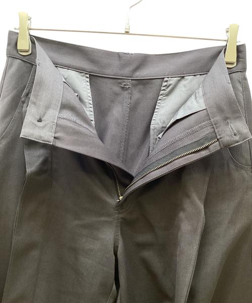 kunth marf（クヌースマーフ）kunth marf (クヌースマーフ) slit deformed pants グレー サイズ:Sの古着・服飾アイテム