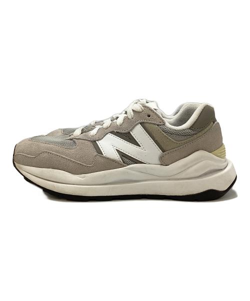 NEW BALANCE（ニューバランス）NEW BALANCE (ニューバランス) ユニセックス大人 M5740 57/40 グレー×ホワイト サイズ:23㎝の古着・服飾アイテム