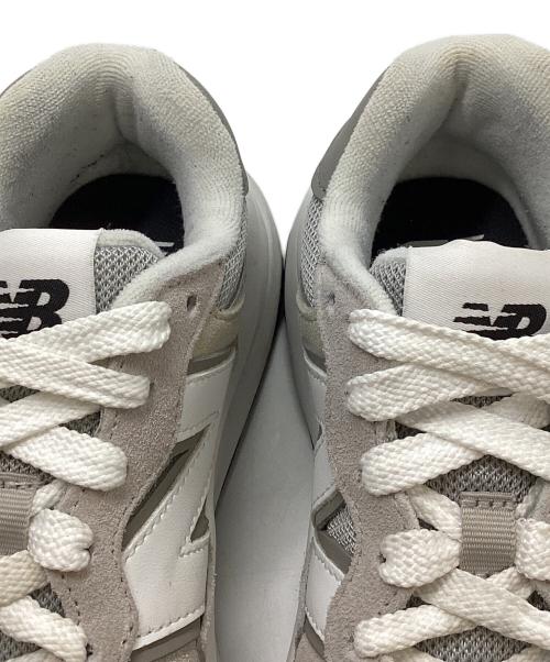 NEW BALANCE（ニューバランス）NEW BALANCE (ニューバランス) ユニセックス大人 M5740 57/40 グレー×ホワイト サイズ:23㎝の古着・服飾アイテム