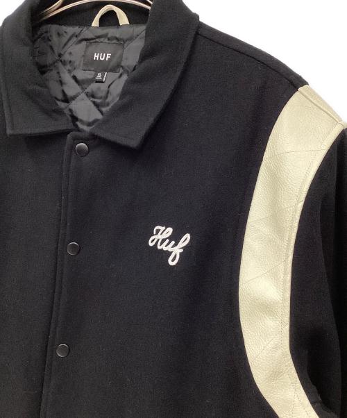 HUF（ハフ）HUF (ハフ) スタジャン ブラック×ホワイト サイズ:XLの古着・服飾アイテム