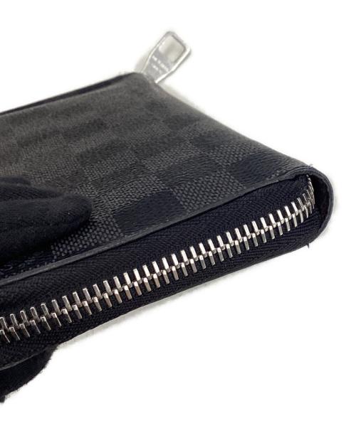 LOUIS VUITTON（ルイ ヴィトン）LOUIS VUITTON (ルイ ヴィトン) ルイヴィトン/ダミエ・グラフィット/	N63095/ジッピー・ウォレットヴェルティカル/ラウンドファスナー長財布の古着・服飾アイテム