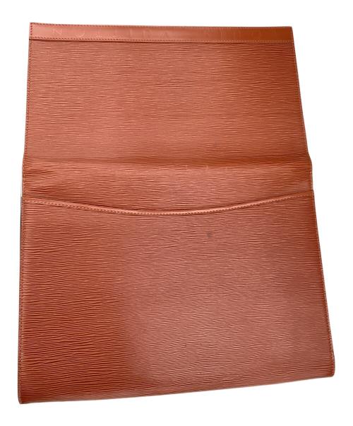 LOUIS VUITTON（ルイ ヴィトン）LOUIS VUITTON (ルイ ヴィトン) ルイヴィトン/エピ/クラッチバッグ ブラウンの古着・服飾アイテム