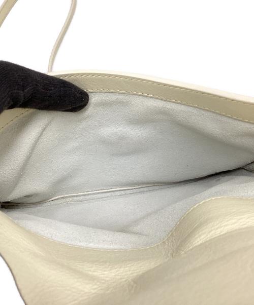 BALENCIAGA（バレンシアガ）BALENCIAGA (バレンシアガ) バレンシアガ/557907 W9923/ショルダーバッグ ベージュの古着・服飾アイテム
