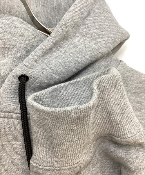 GROUND/N/ACE（グランダンエース）GROUND/N/ACE (グランダンエース) プルオーバーパーカー グレー サイズ:Lの古着・服飾アイテム