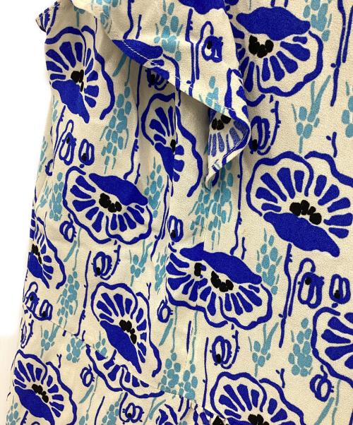 PRADA（プラダ）PRADA (プラダ) フリルノースリーブブラウス ブルー×ホワイト サイズ:40の古着・服飾アイテム