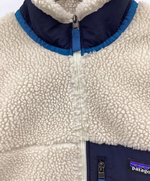 Patagonia（パタゴニア）Patagonia (パタゴニア) クラシックレトロXジャケット アイボリー×ネイビー サイズ:Mの古着・服飾アイテム