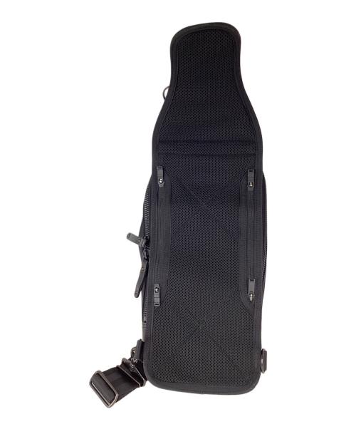 PORTER（ポーター）PORTER (ポーター) ポーター/HEAT/703-08000/スリングショルダーバッグ ブラックの古着・服飾アイテム
