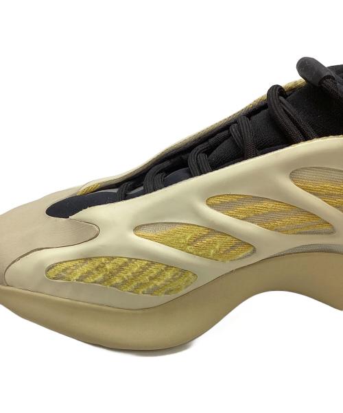 adidas（アディダス）adidas (アディダス) YEEZY 700 V3 ベージュ サイズ:290の古着・服飾アイテム