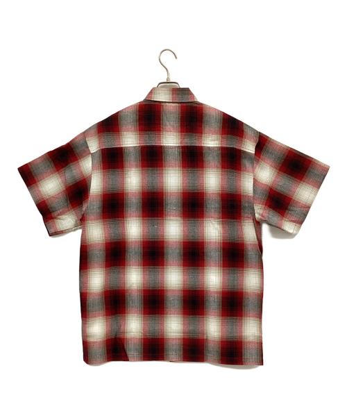 CalTop（キャルトップ）CalTop (キャルトップ) 半袖シャツ ホワイト×レッド サイズ:Lの古着・服飾アイテム