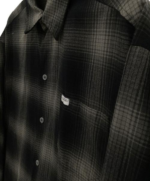 CalTop（キャルトップ）CalTop (キャルトップ) 長袖シャツ ブラック×グレー サイズ:Lの古着・服飾アイテム