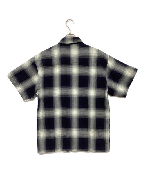 CalTop（キャルトップ）CalTop (キャルトップ) 半袖シャツ ホワイト×ネイビー サイズ:Ｓの古着・服飾アイテム