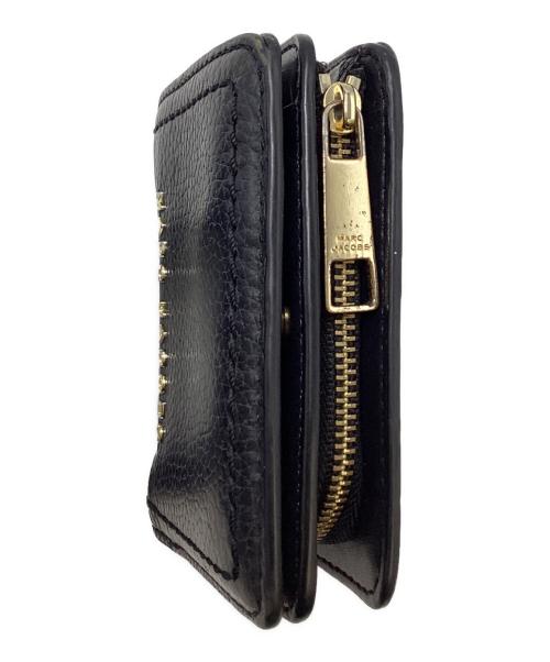 Marc by Marc Jacobs（マークバイマークジェイコブス）Marc by Marc Jacobs (マークバイマークジェイコブス) マークバイマークジェイコブス/S101L01SP21/2つ折り財布 ブラックの古着・服飾アイテム