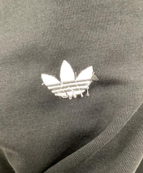 adidas（アディダス）adidas (アディダス) トラックジャケット ブラック×ホワイト サイズ:2XLの古着・服飾アイテム