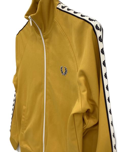 FRED PERRY（フレッドペリー）FRED PERRY (フレッドペリー) トラックジャケット イエロー サイズ:Ｓの古着・服飾アイテム