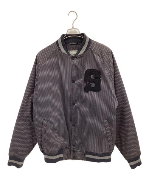 stussy（ステューシー）stussy (ステューシー) スタジャン グレー サイズ:XLの古着・服飾アイテム