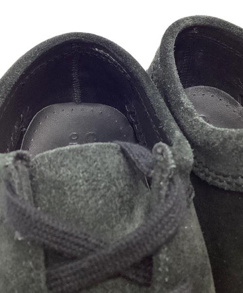 CLARKS（クラークス）CLARKS (クラークス) ワラビーシューズ ブラック サイズ:UK8 1/2の古着・服飾アイテム
