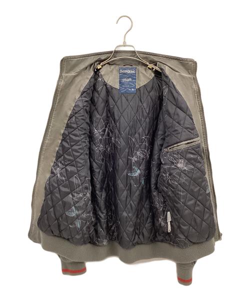 Desigual（デシグアル）Desigual (デシグアル) フーデッドジャケット グレー サイズ:XLの古着・服飾アイテム