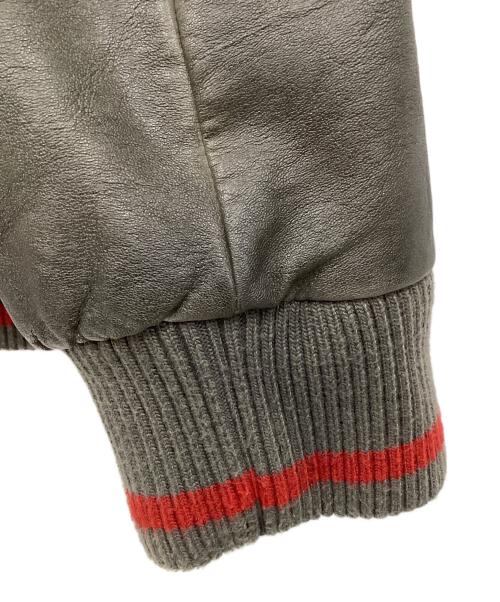 Desigual（デシグアル）Desigual (デシグアル) フーデッドジャケット グレー サイズ:XLの古着・服飾アイテム