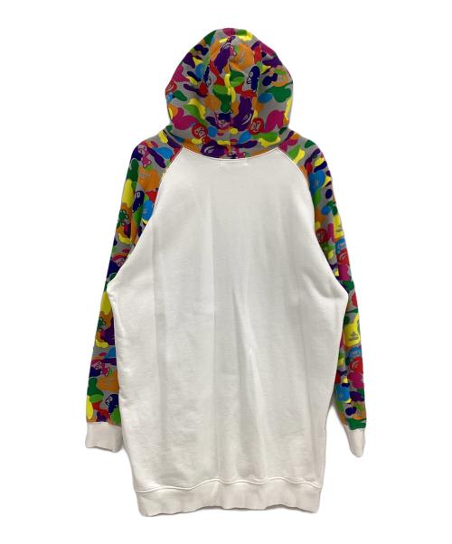 A BATHING APE（アベイシングエイプ）A BATHING APE (アベイシングエイプ) プルオーバーパーカー ホワイト サイズ:Ｓの古着・服飾アイテム