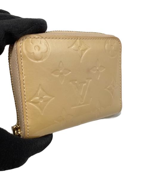 LOUIS VUITTON（ルイ ヴィトン）LOUIS VUITTON (ルイ ヴィトン) ルイ ヴィトン/ヴェルニ/M90203/小銭入れ ベージュの古着・服飾アイテム