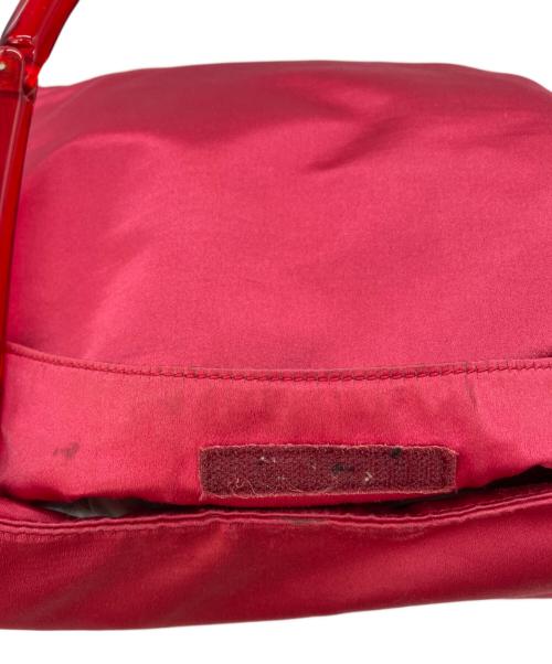PRADA（プラダ）PRADA (プラダ) ナイロンハンドバッグ レッドの古着・服飾アイテム