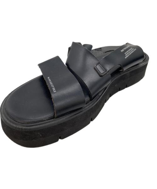 foot the coacher（フットザコーチャー）foot the coacher (フットザコーチャー) サンダル ブラック サイズ:26.5の古着・服飾アイテム