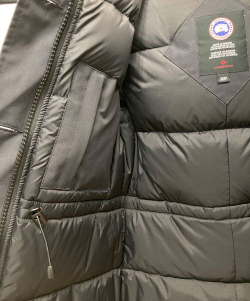 CANADA GOOSE（カナダグース）CANADA GOOSE (カナダグース) BRONTE PARKA ネイビー サイズ:XSの古着・服飾アイテム