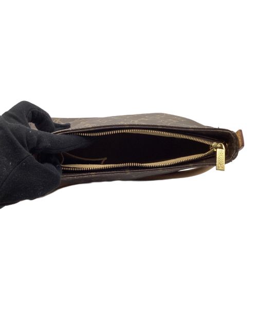 LOUIS VUITTON（ルイ ヴィトン）LOUIS VUITTON (ルイ ヴィトン) ショルダーバッグ ブラウンの古着・服飾アイテム