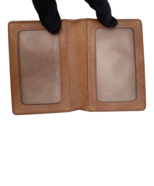 LOUIS VUITTON（ルイ ヴィトン）LOUIS VUITTON (ルイ ヴィトン) パスケース　ポルト2カルト・ヴェルティカル ブラウンの古着・服飾アイテム